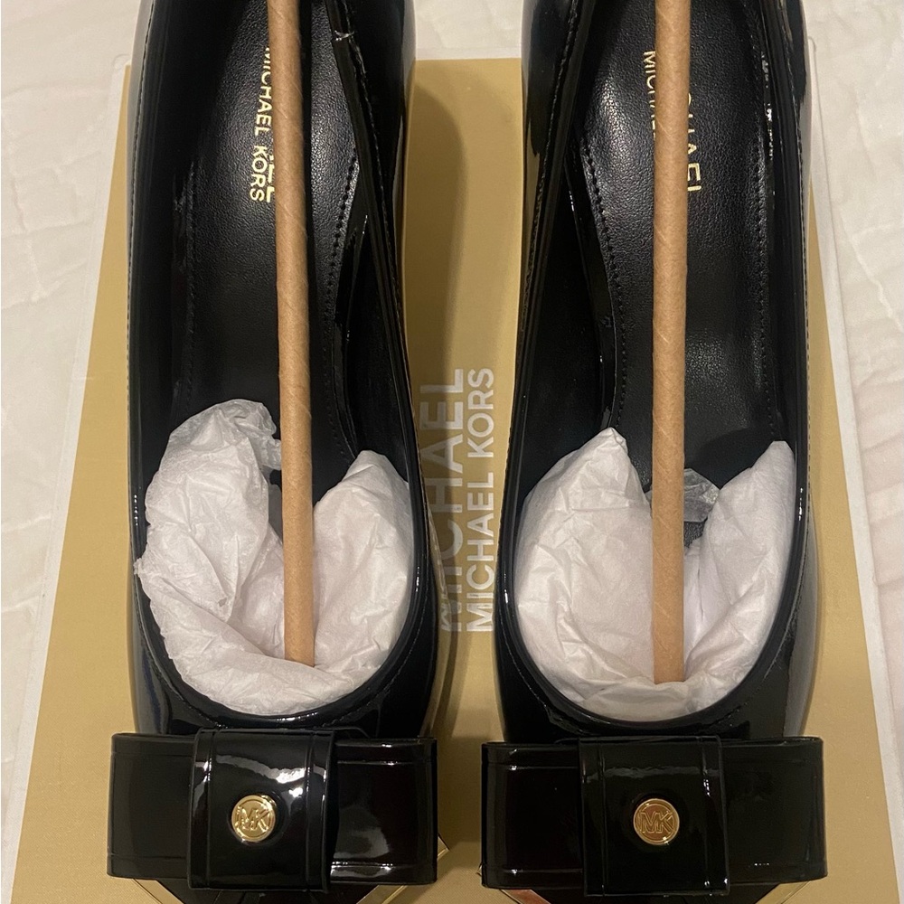 Michael Kors Black Patent Heels with Bow Gold Accent - Belle Flex Pump